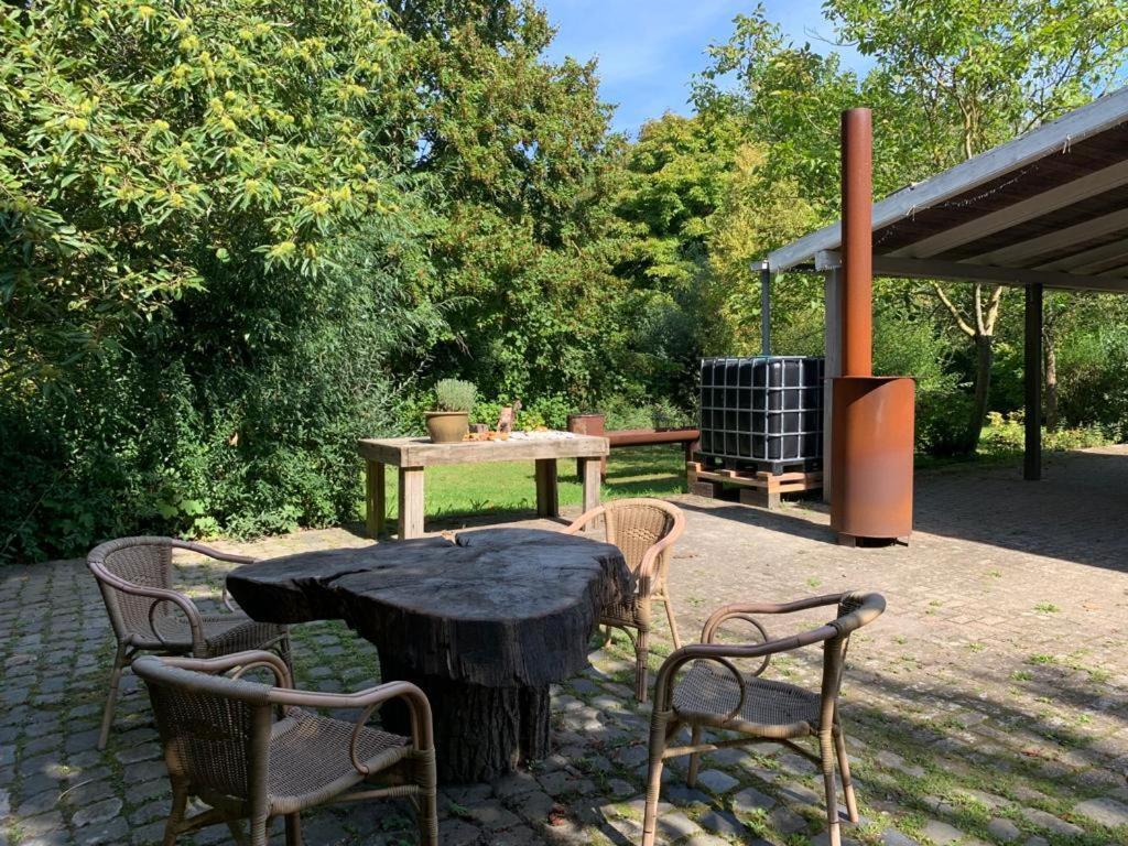 Logeren Op De Thoolse Parel Vakantiehuis Stavenisse Exterior foto